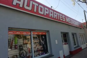 AUTOPARTES MEDRANO PUEBLO ESTHER