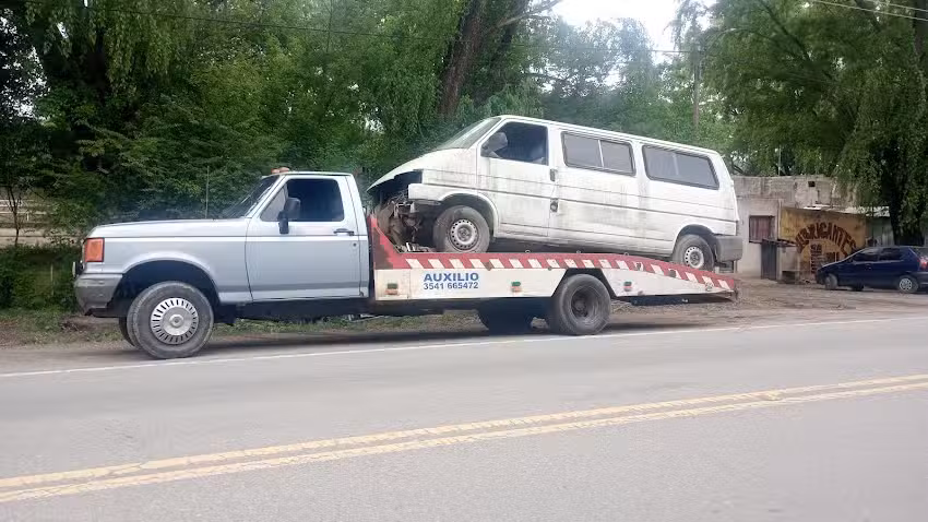 Auxilio-Gomer&iacute;a Juan y Martina