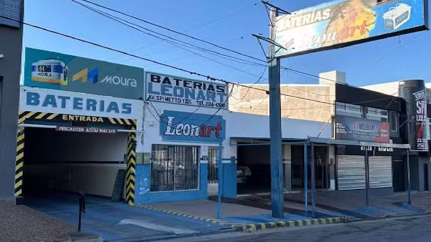 Bater&iacute;as Leonart