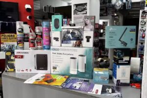 Boxar Solutions Computacion y C&aacute;maras, Alarmas, Cercos Electrificados, Control Acceso, Porteros IP