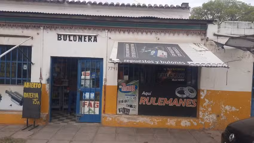 Bulonera mercado