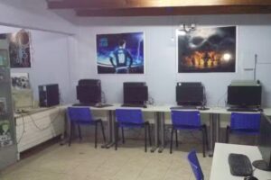 C La Red &ndash; Inform&aacute;tica y accesorios para celulares