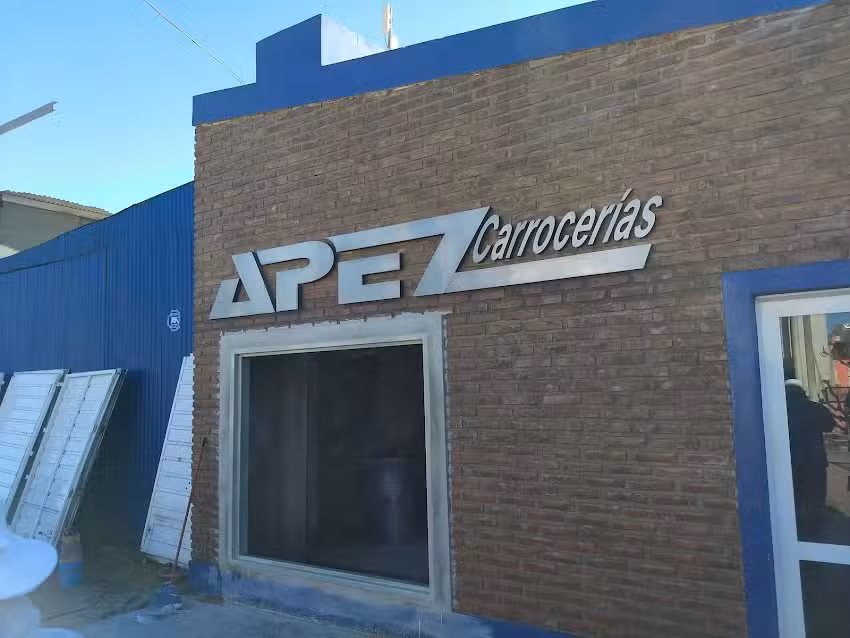 Carrocer&iacute;as Apez