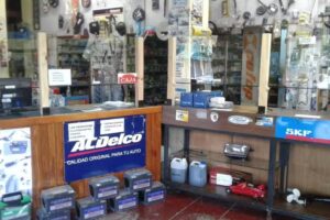 Casa Luna Autopiezas