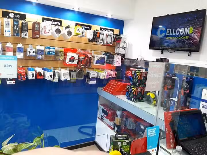 CELLCOM COMUNICACIONES