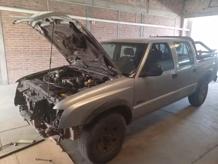 Chaper&iacute;a Pini e Hijo