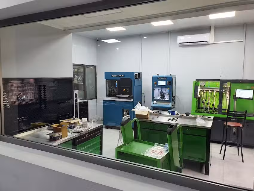 Diesel el Charrua Bosch Service, Bombas, Inyectores y Turbos