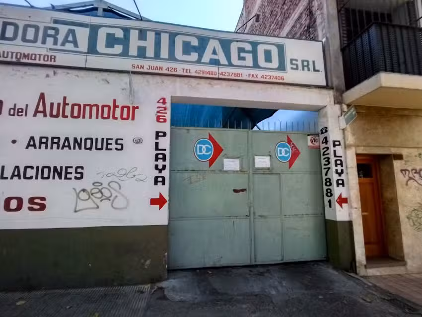 DISTRIBUIDORA CHICAGO S.R.L.