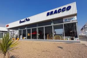 Equipamientos Grand Prix &ndash; BRACCO / WALKER / GRABADO DE AUTOPARTES y CRISTALES