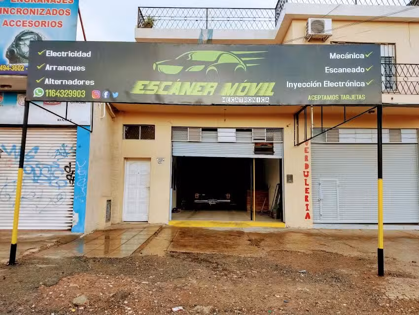 ESC&Aacute;NER M&Oacute;VIL