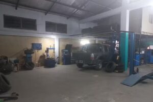 Esquel neumaticos gomería alineación mecánica ligera