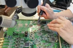 Familia Alderete &ndash; Reparaci&oacute;n de TV LED Y TV Convencional, Celulares, Tablet, Netbook Y Notebook.!