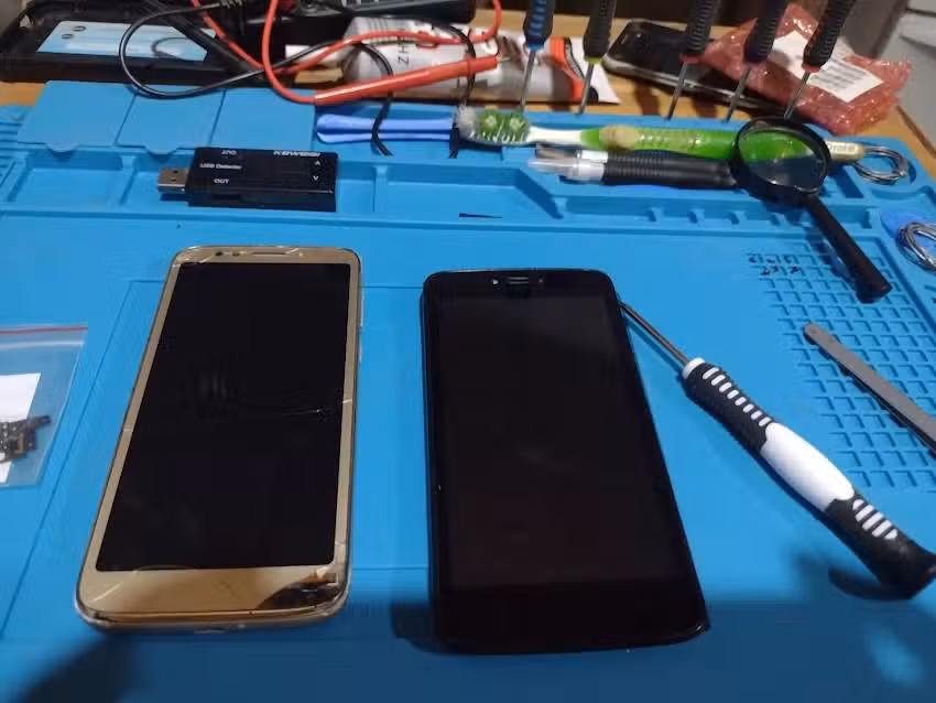 Global tec (Reparaci&oacute;n de celulares en general)