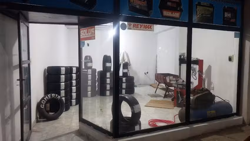 Gomer&iacute;a F&J Ciudad de la punta