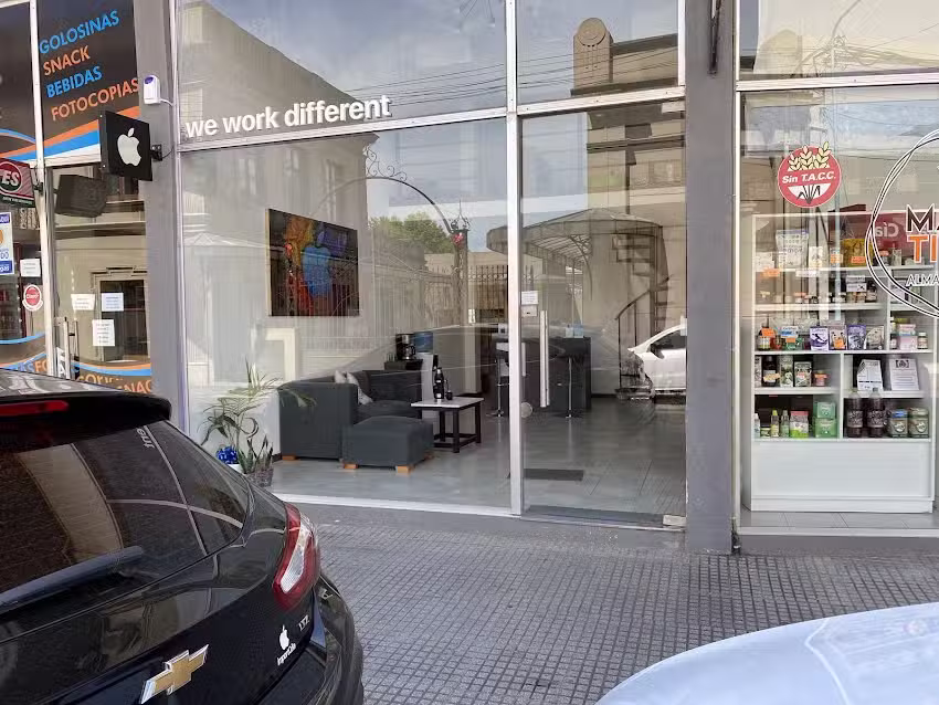 iC &ndash; we work different