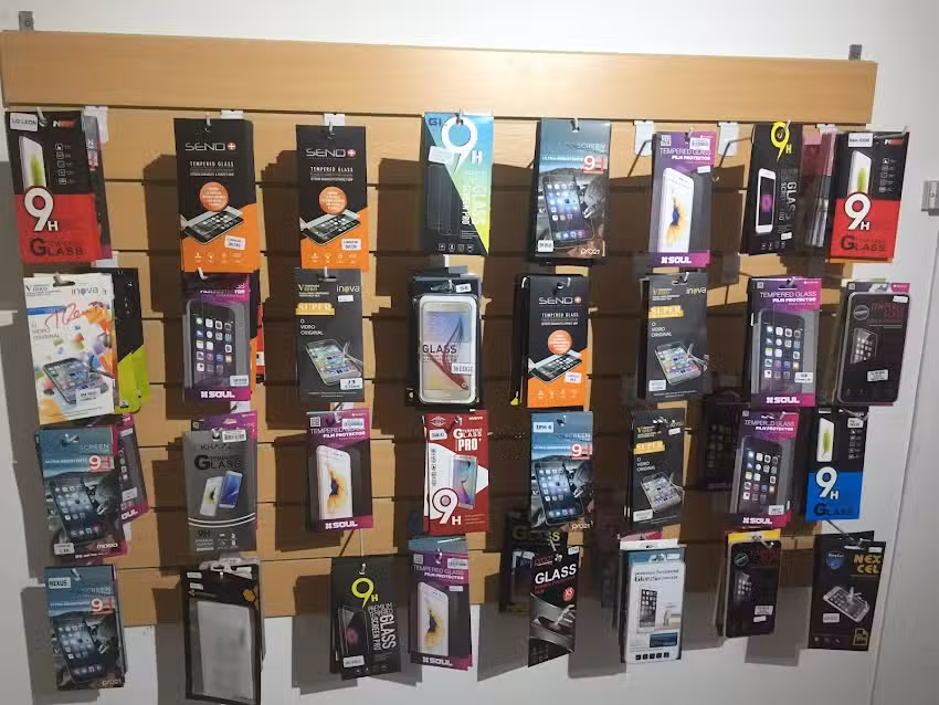 Josu&eacute; Lazarte Reparacion de Celulares