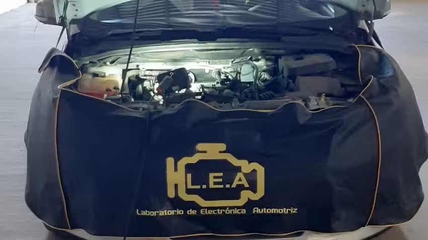 L.E.A. laboratorio electronico automotriz.
