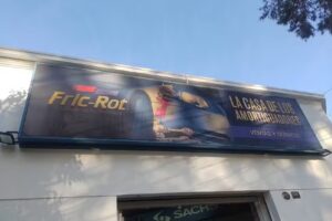 LA CASA DE LOS AMORTIGUADORES