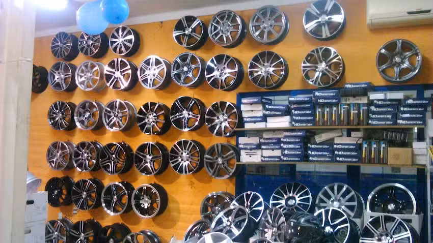 La Casa del Neumatico SRL