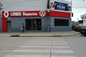 Longo Repuestos Banda del Rio Sal&iacute;