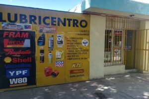 Lubricentro la colonia