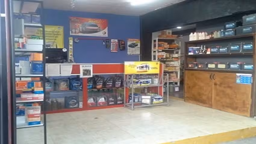 LUBRICENTRO LUBRITOTAL, Baterias, Cambio de Aceite, Frenos Y Distribucion . En cordoba