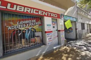 LUBRICENTRO Y LAVADERO APOLO