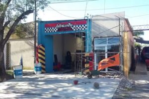 Lubricentro y neumaticos POCHITO