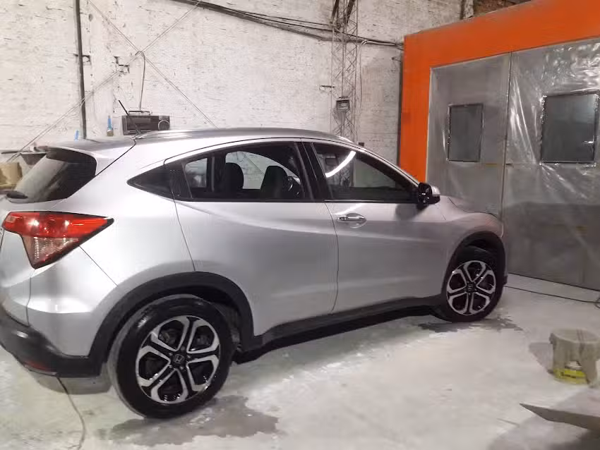 M y M Chapa y Pintura