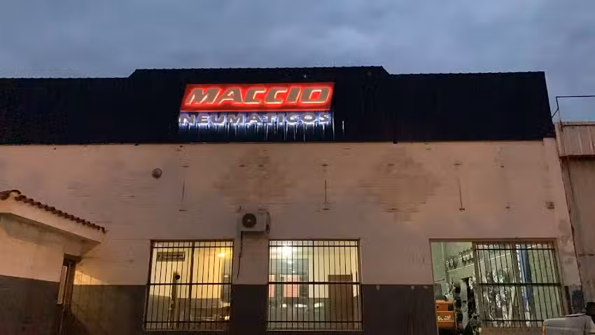Maccio Neumaticos