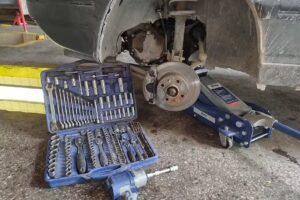 Mart&iacute;nez Tren Delantero