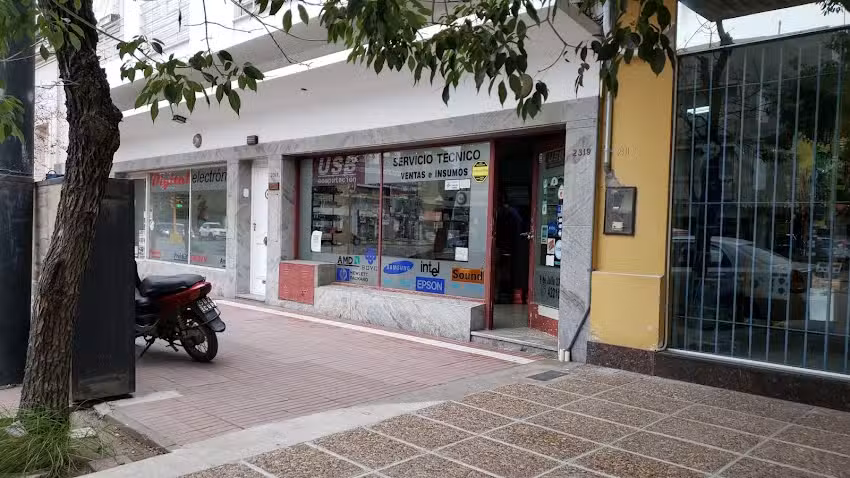 MAXIKIOSCO &ldquo;EL HANGAR&rdquo;