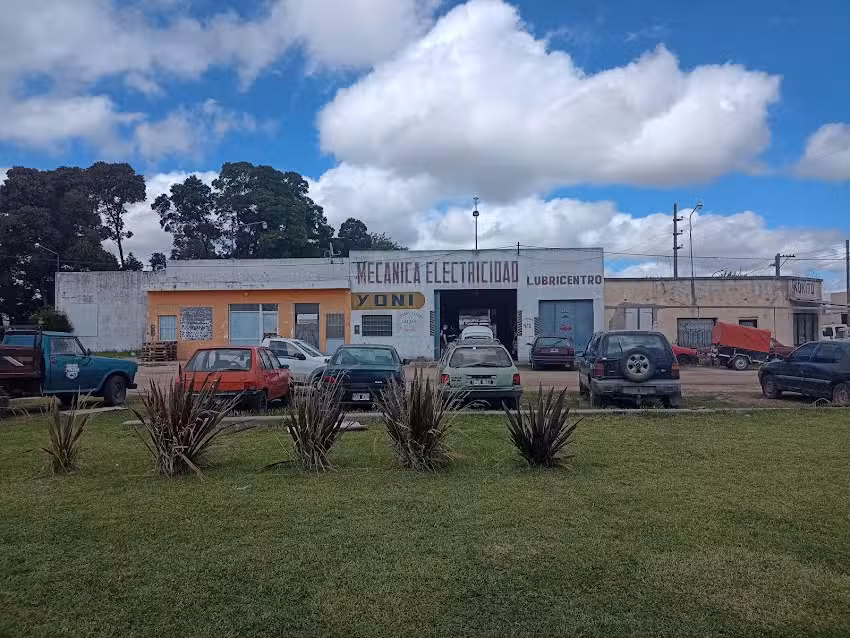 Mec&aacute;nica y Electricidad Yoni