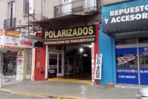 Parabrisas &ldquo;Las Heras&rdquo;