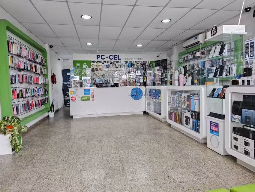 PC-CEL SERVICIO TECNICO