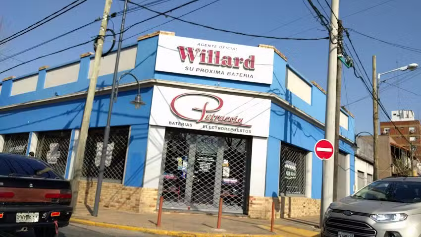 Petraccia Bater&iacute;as Electrorepuestos