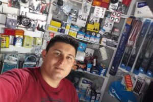 PoyoM Autopartes polarizados