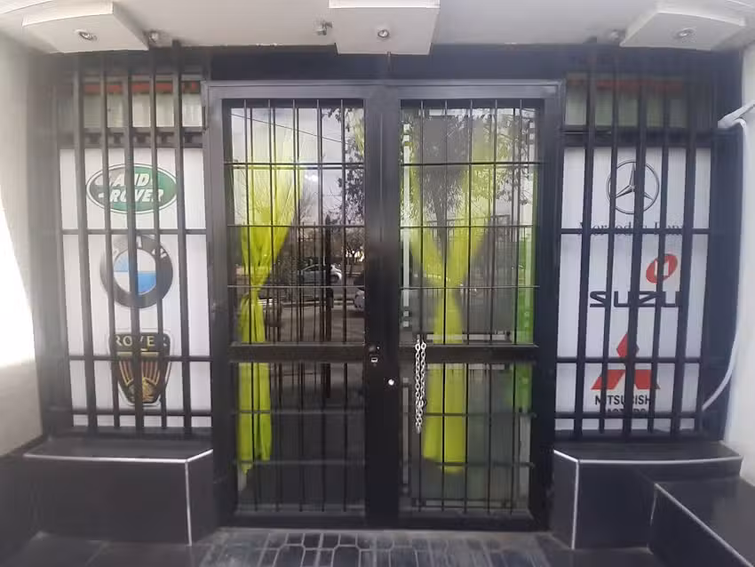 R.E. Repuestos Exclusivos