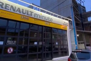 Renault Minuto &ndash; Ushuaia &ndash; Proveedora Ant&aacute;rtica S.R.L