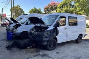 SERVICE Y REPAIR VAN SRL