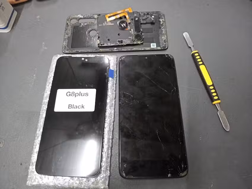 Servicio tecnico a celulares.