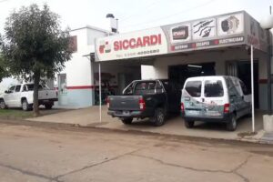 SICCARDI BATERIAS, DE LEO Y JORGE