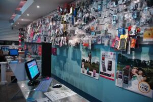 SOLUCIONES MOVILES – El Gigante en Accesorios Celulares