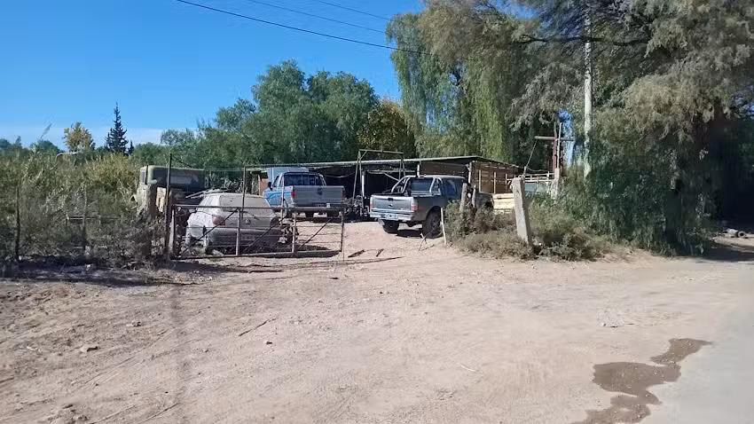 Taller de inyecci&oacute;n Esteban Vallecillo