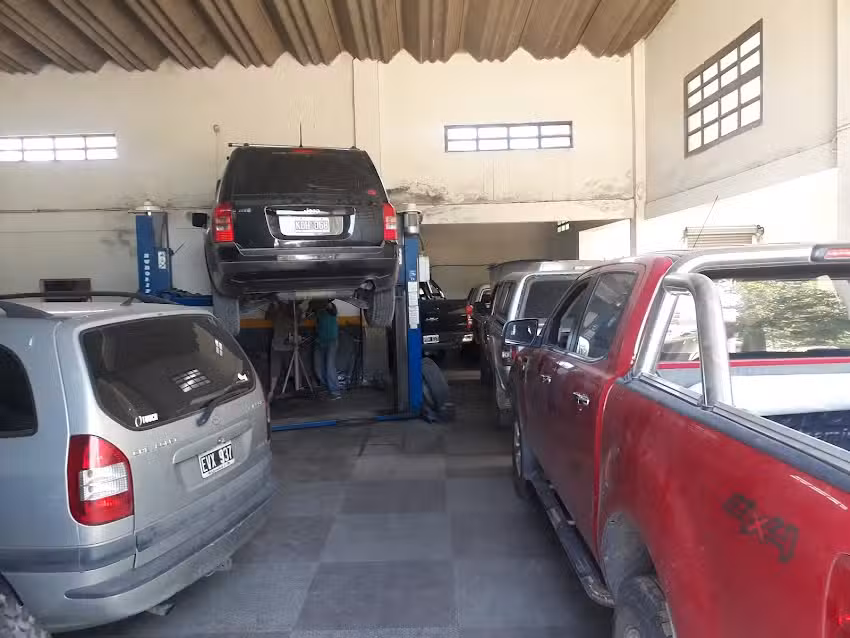 Taller de Mec&aacute;nica Integral Pichi Representante Y Servi
