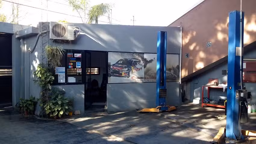 ( TALLER ESPECIALIZADO) CITROEN-PEUGEOT) Pablo Lizondo