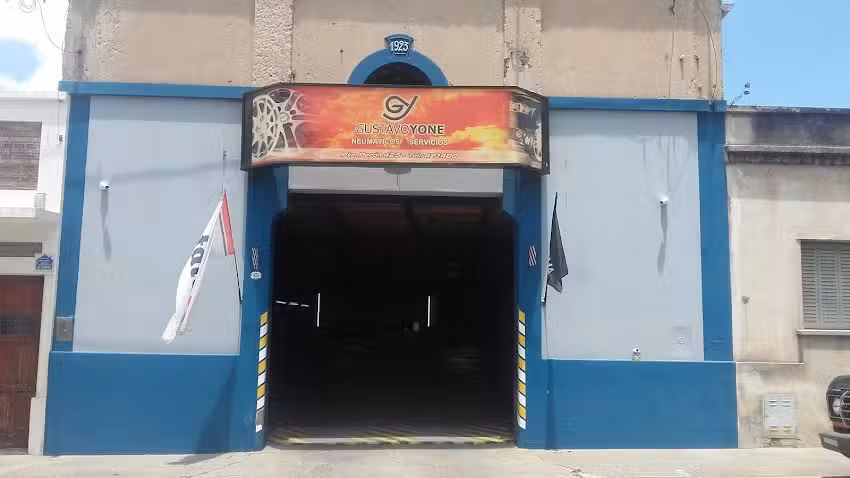 Taller &ldquo;JGB&rdquo; de Mateo y Gustavo Yone