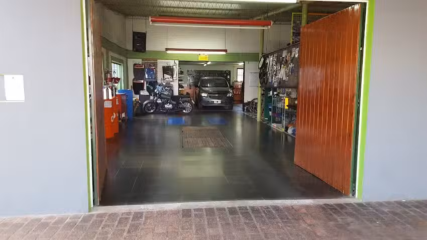 Taller mec&aacute;nico. AGB Lubricantes y Servicios