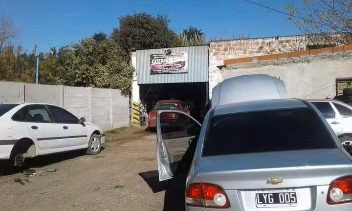 Taller y Gomeria Esteban