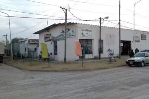 TALLER Y REPUESTOS PASQUALI Camiones y autos